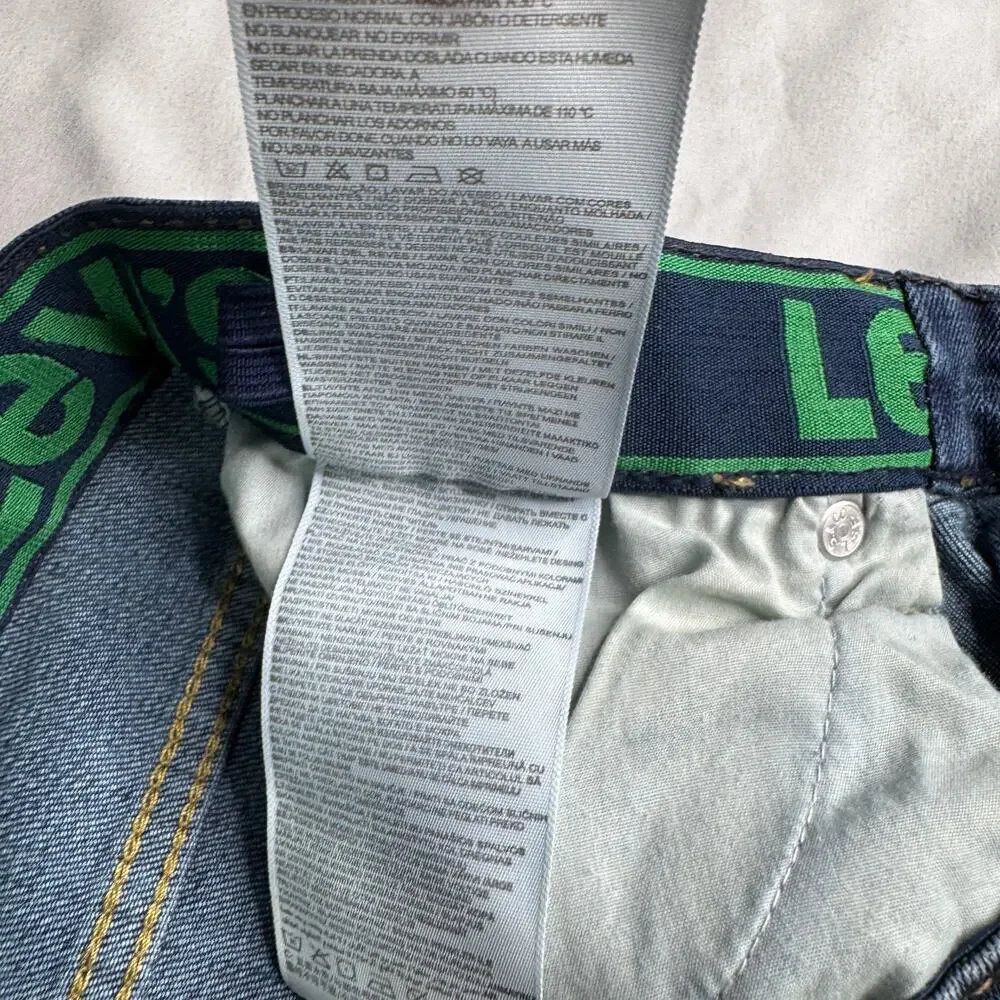 Levi's Youth Boys sz 18 Reg 29